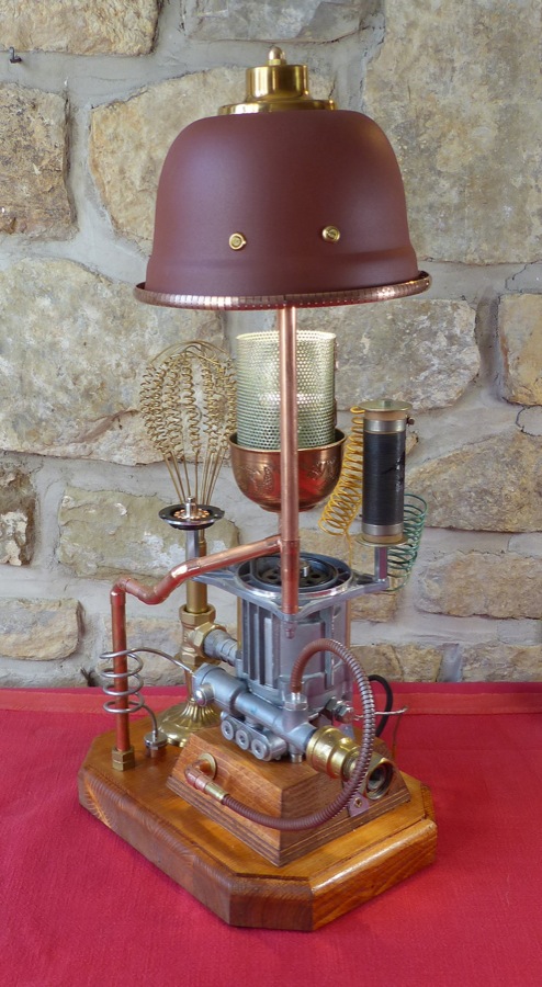 Steampunk Lamp 20_0927_900.jpg